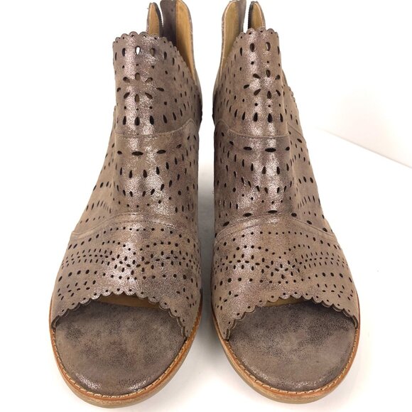 NEW Sofft Millard Block Heel Peep Toe Sandal Size 11M - Picture 2 of 13